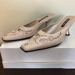 Brand new Nine West Heels (Size 7.5M)